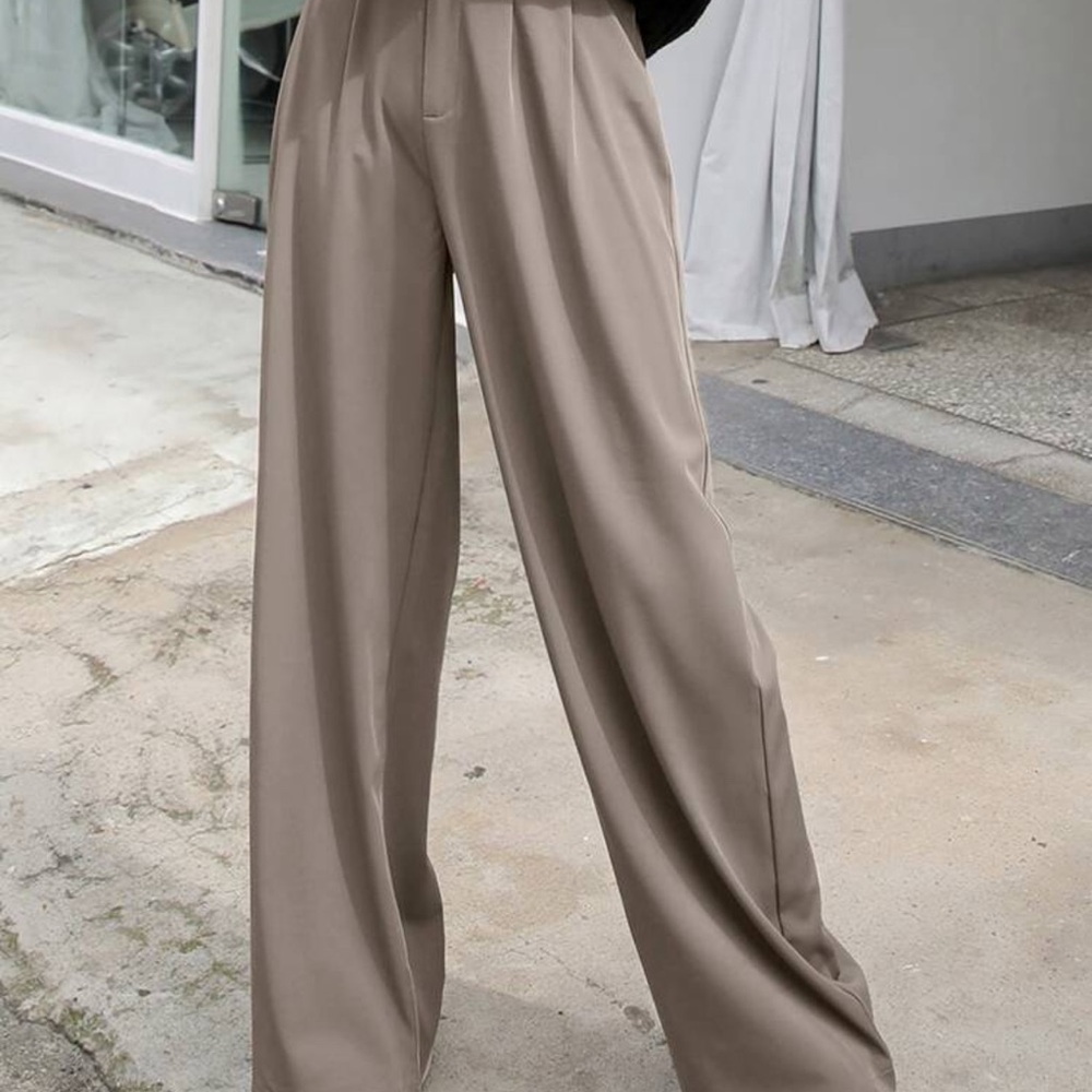 Elegant Tan Wide-Leg Women's Pants